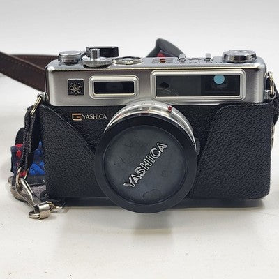 Yashica Electro 35 Film Camera 35mm Case Flash Power Cord Inst Manual Camera Bag