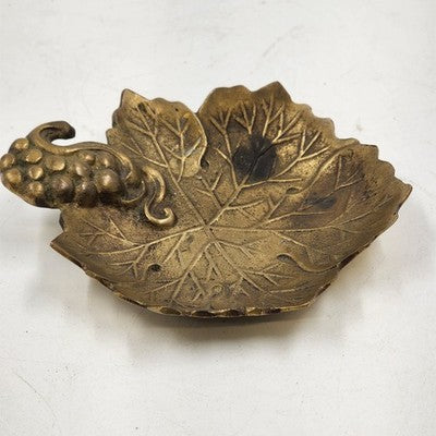 Brass Leaf Tray Trinket Dish The Vine 380 Colonial Virginia Hampton VA Korea