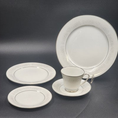 5pc Noritake Cumberland 2225 Japan Place Setting White Floral