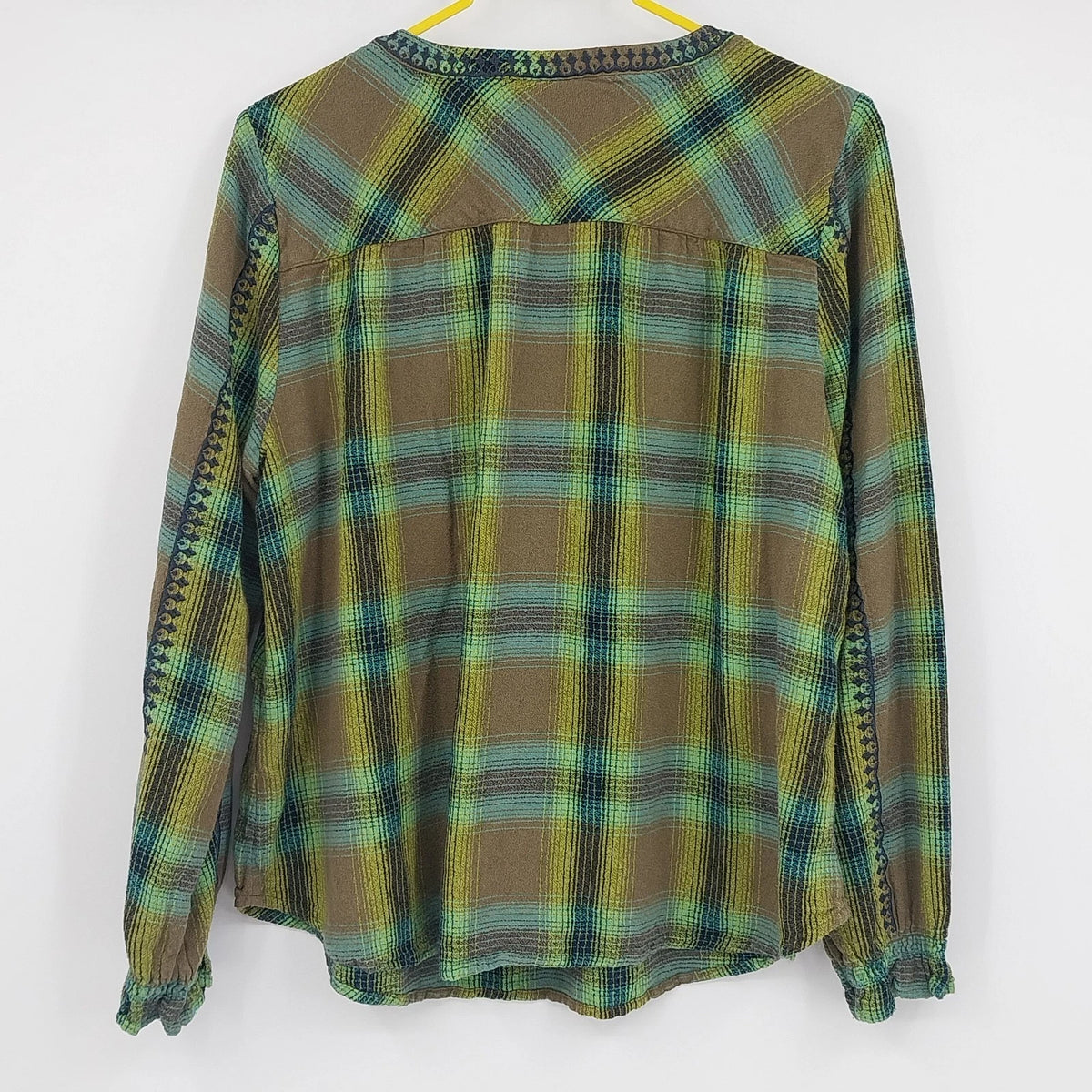 J.Jill Plaid Embroidered Popover Shirt Green Women's Medium Petite Long Sleeve