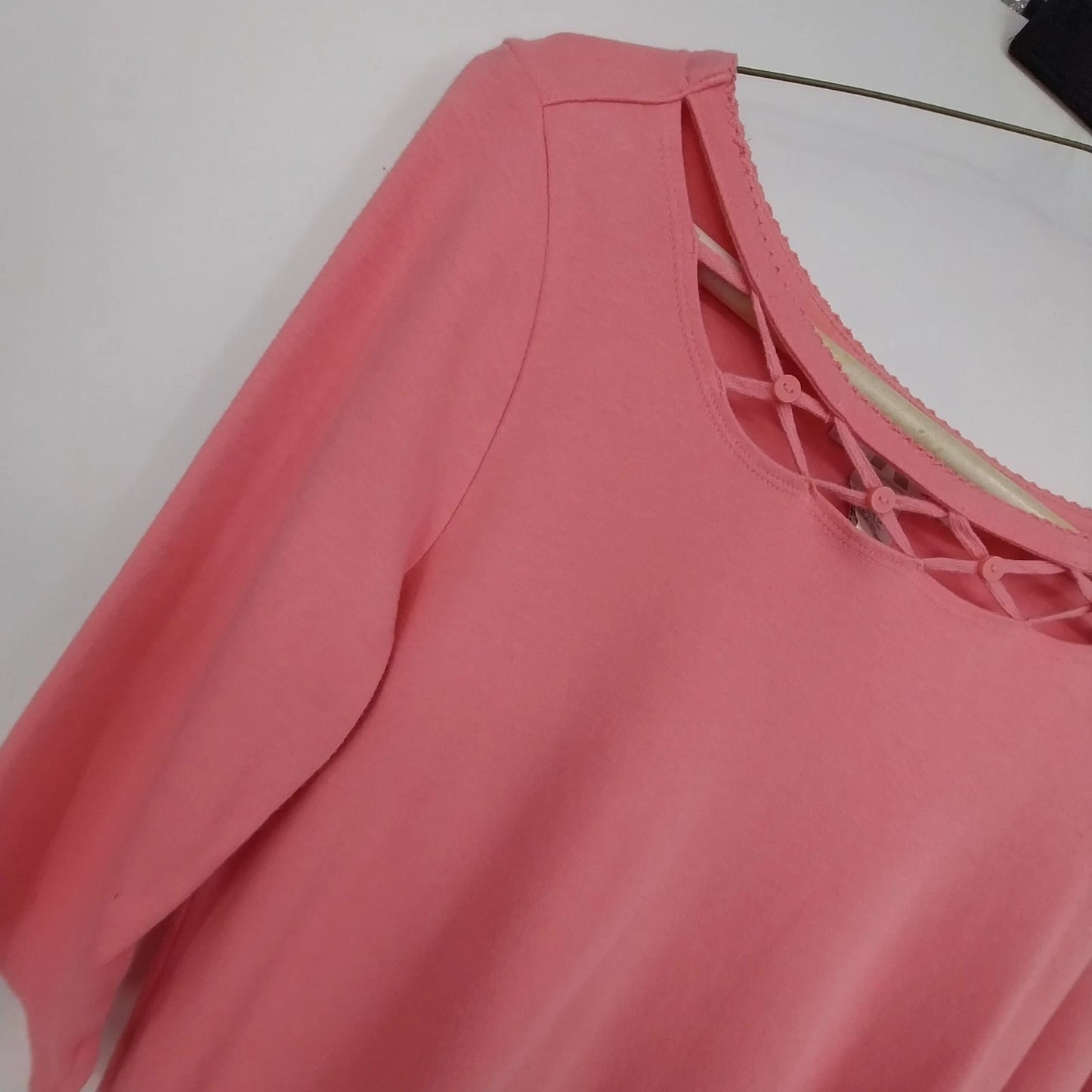 Kikit Sports Coral Pink Criss Cross Neck Top 3/4 Sleeve Women Medium Cotton