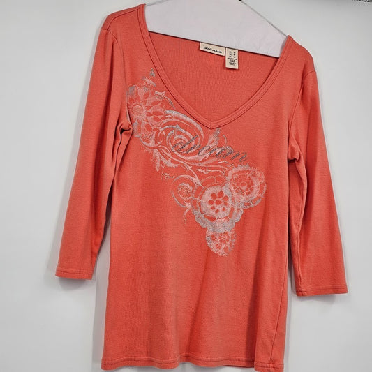 DKNY Jeans Women’s Medium Dream Tee Peach Orange Floral Graphic V-Neck 3/4 Sleeve Top