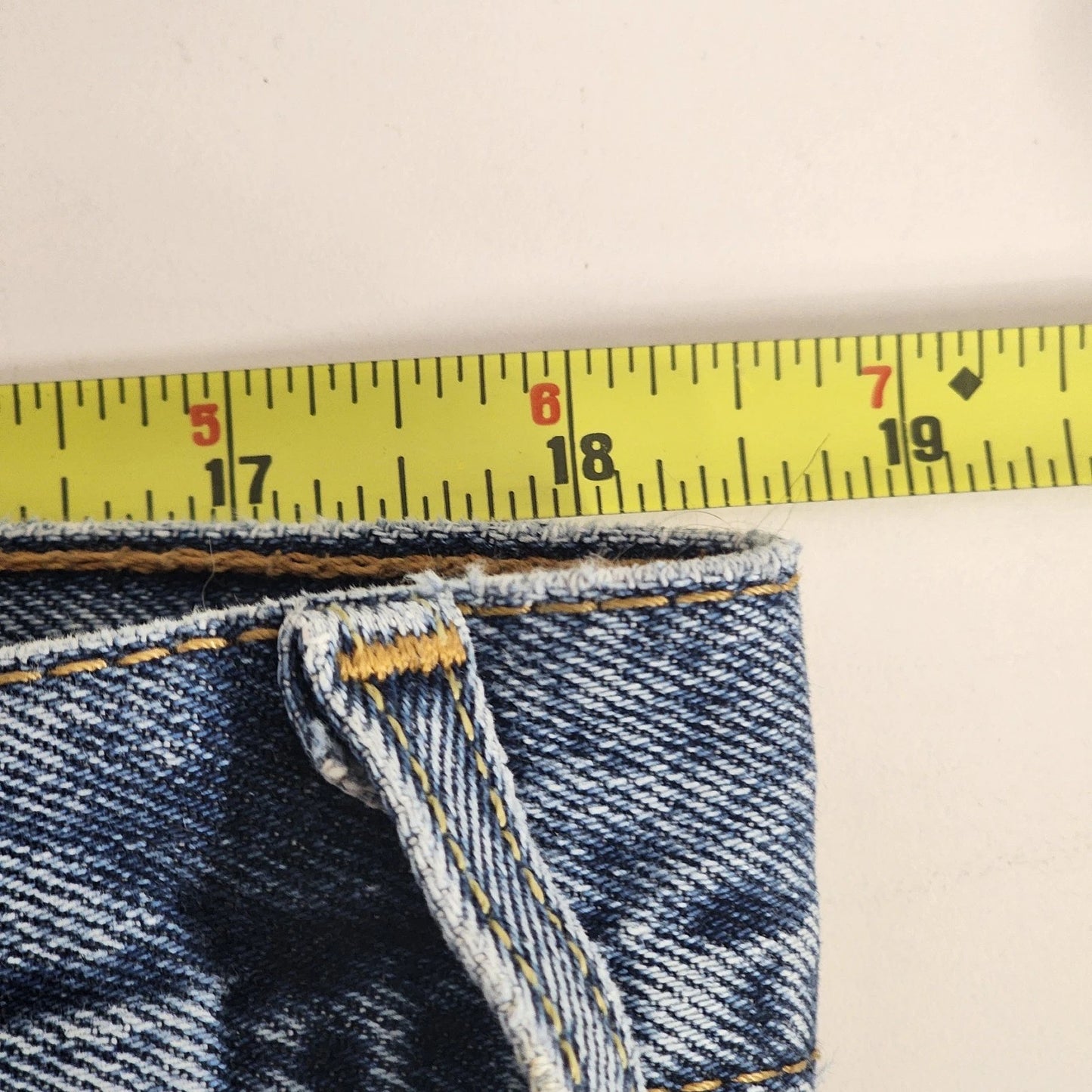 Levi's 560 Tapered Loose Jeans Men's 38x34 Light Wash Denim Comfort Discontinued