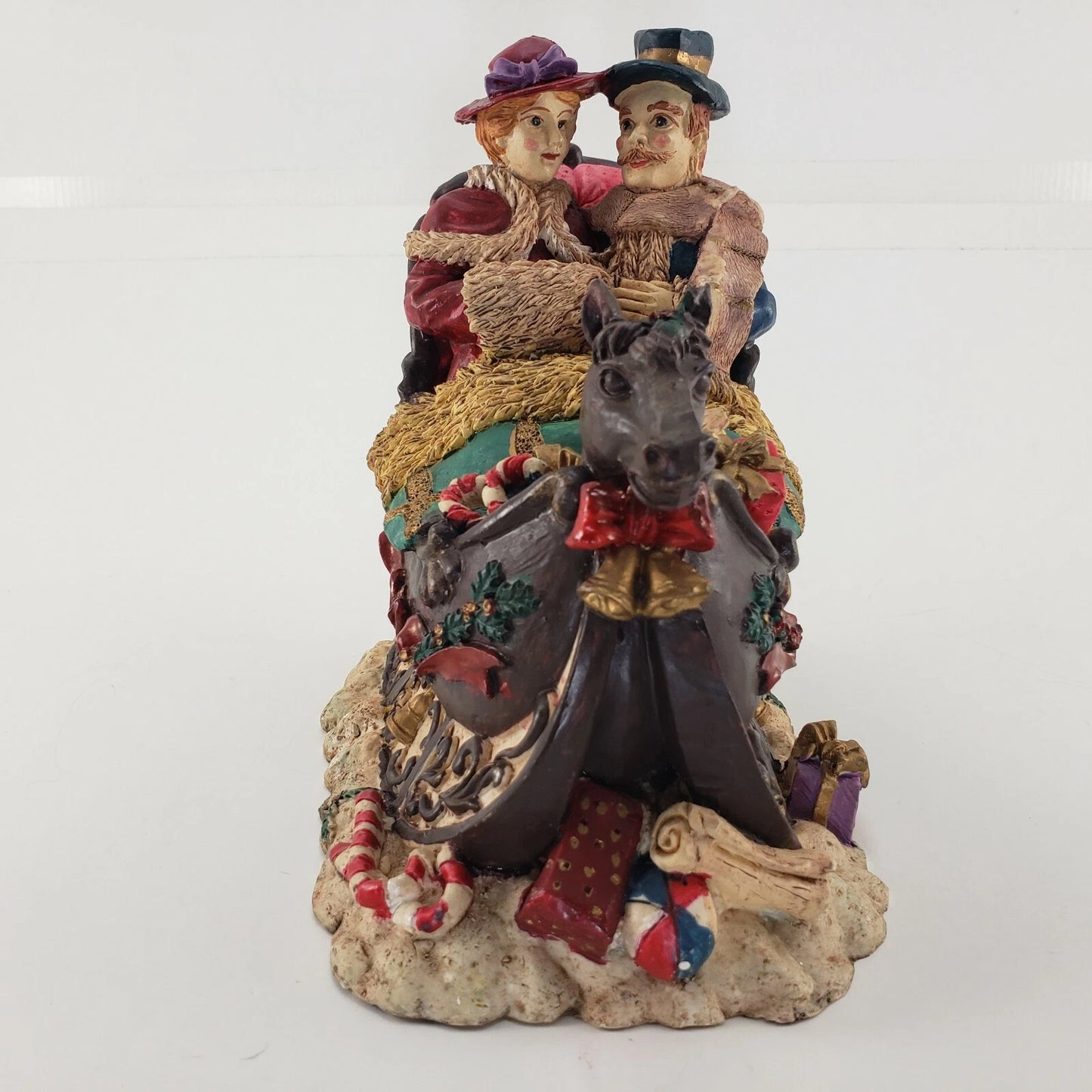 Dickens Collectible Couple Horse-Drawn Sleigh Windsor Collection w Box 24881 Vtg