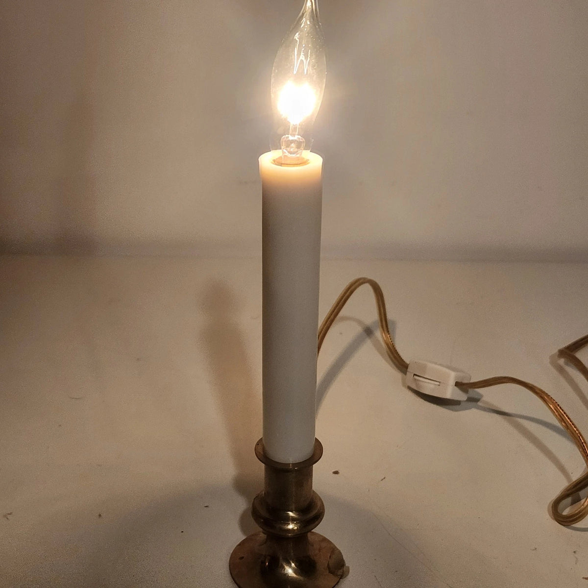 Kris Kringle Brass Candle Lights Pair Electric Window Candles Boxed Vintage