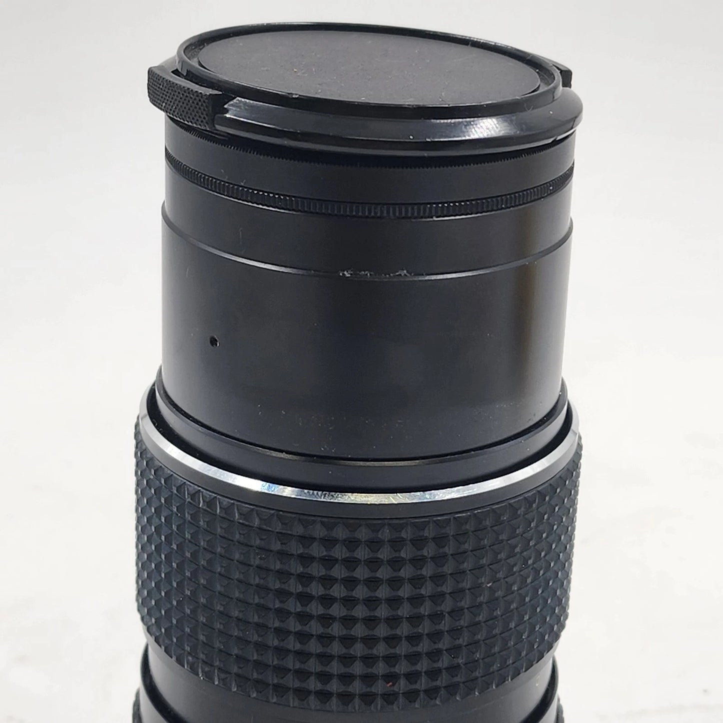 Minolta Super Albinar MD Mount Telephoto Manual Focus Lens Auto 135mm f/2.8