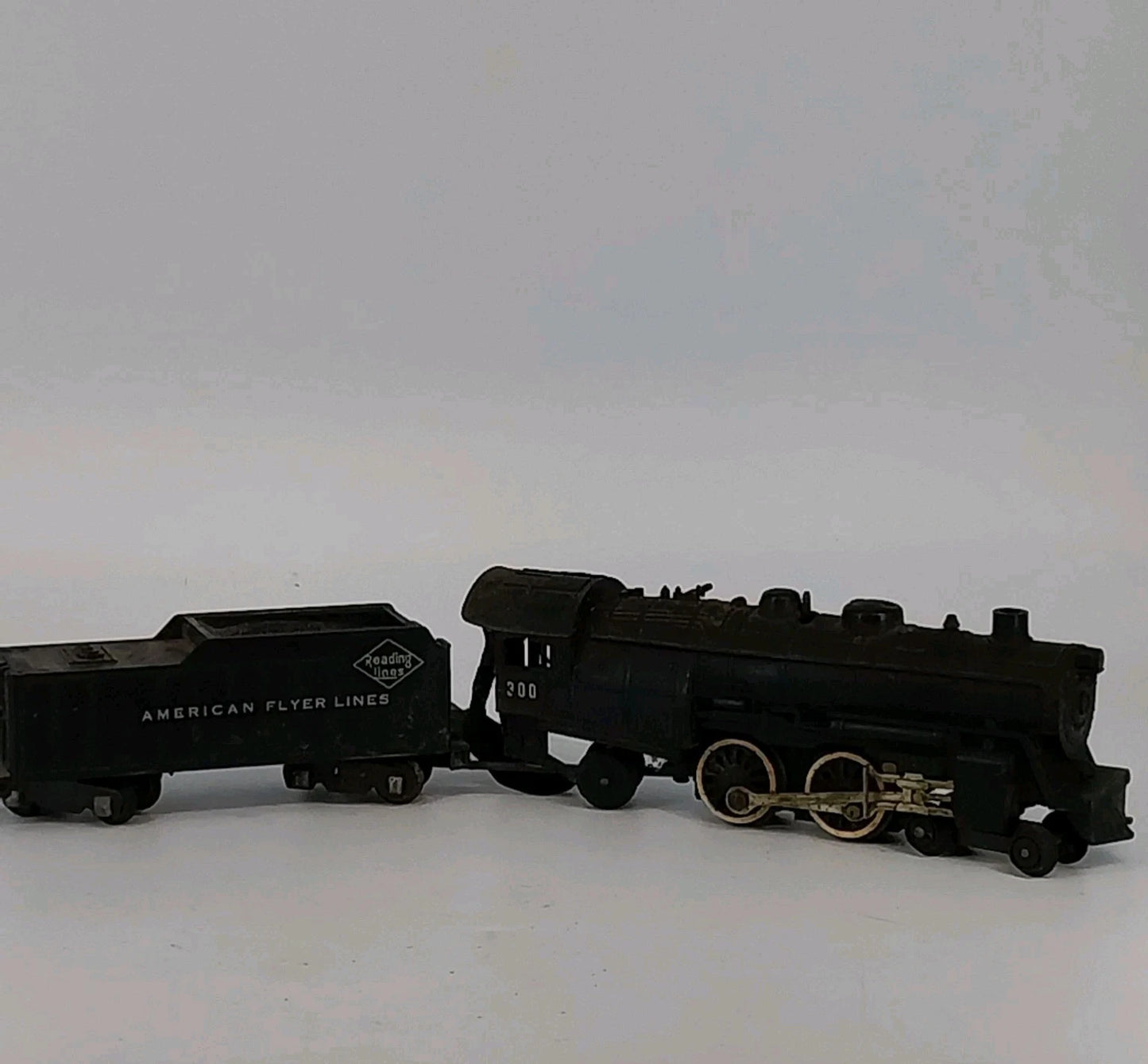 American Flyer Reading Lines 300 steam locomotive
