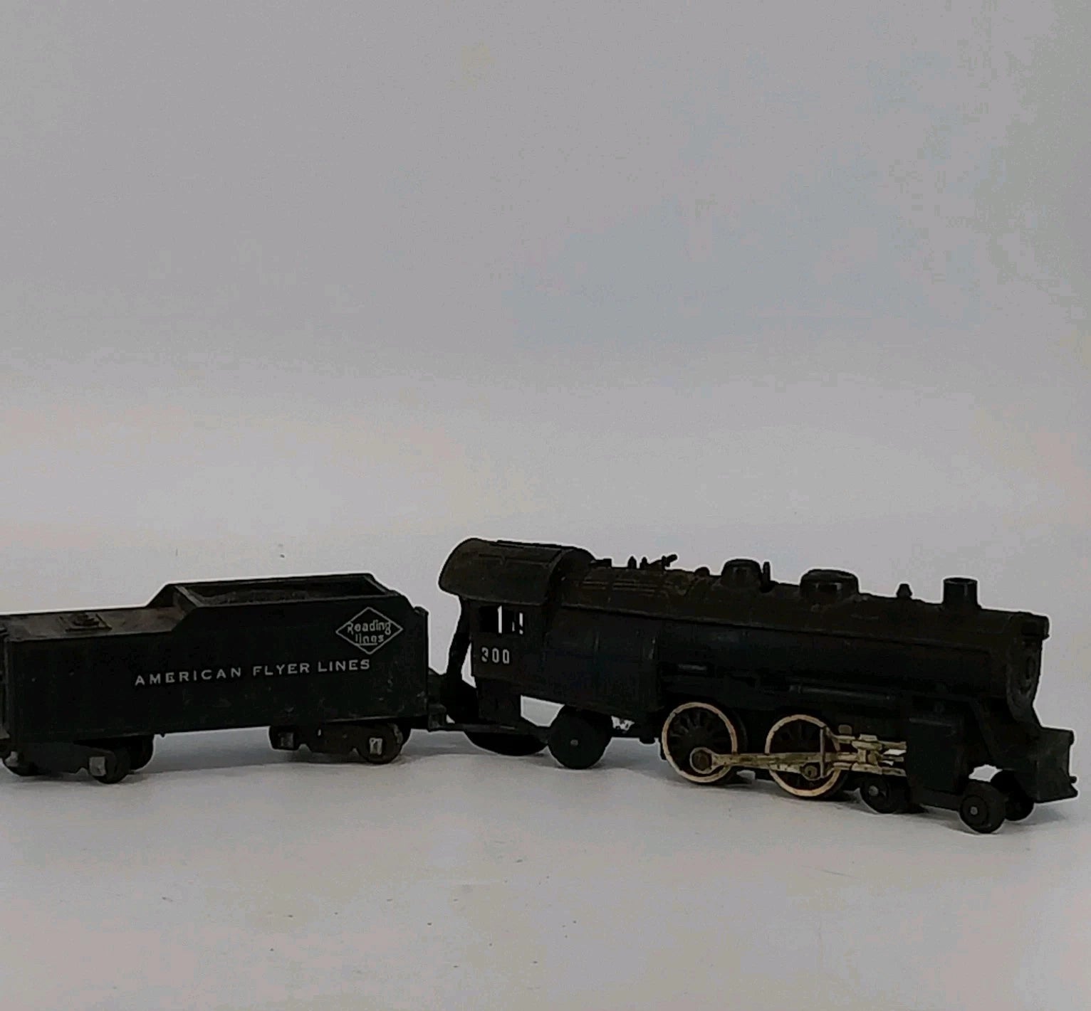 American Flyer Reading Lines 300 steam locomotive