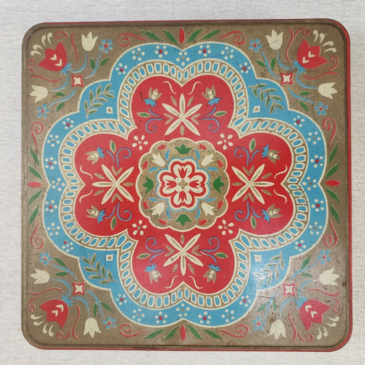 Arden Royal Selection candy tin 8.25 inch square vintage