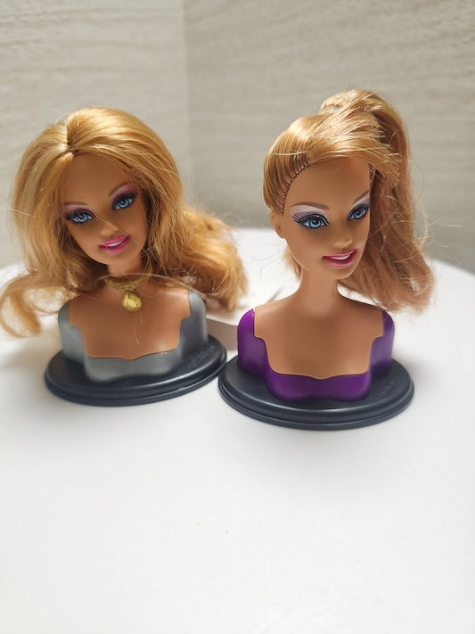 Barbie styling head set blonde hair 2010
