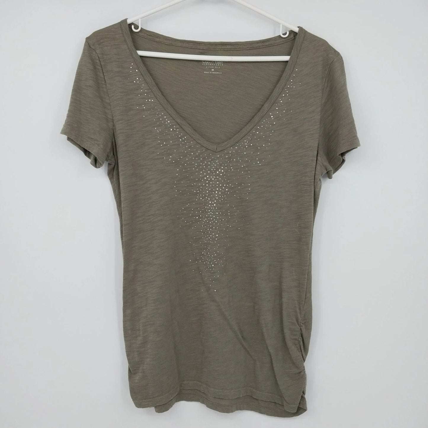 Calvin Klein Performance women's quick dry V neck T shirt medium