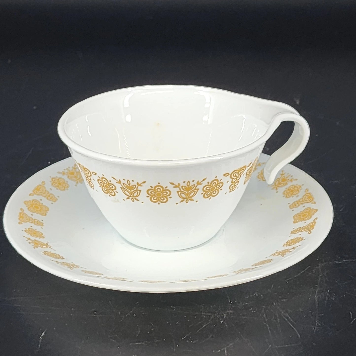 corelle butterfly gold cups saucers set hook handle