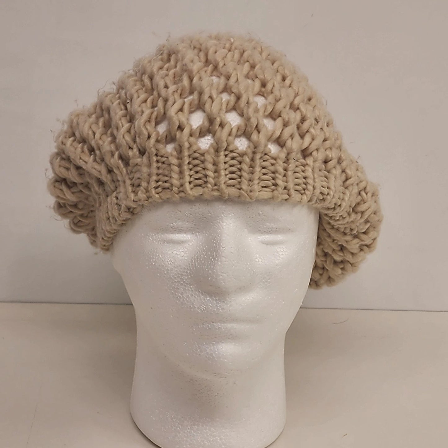 Forever 21 cream crochet beret hat