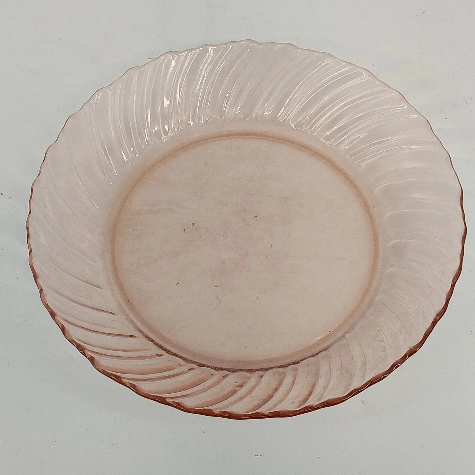 Vintage Fortecrisa pink swirl ribbed glass soup bowl