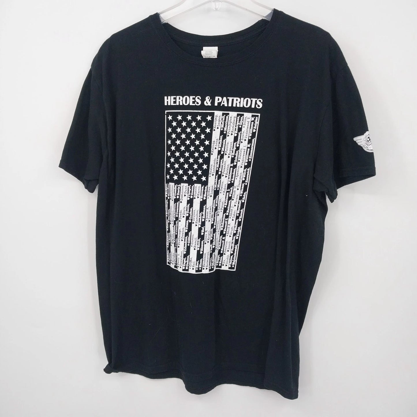 Black Gildan Heroes and Patriots Jeep graphic T shirt