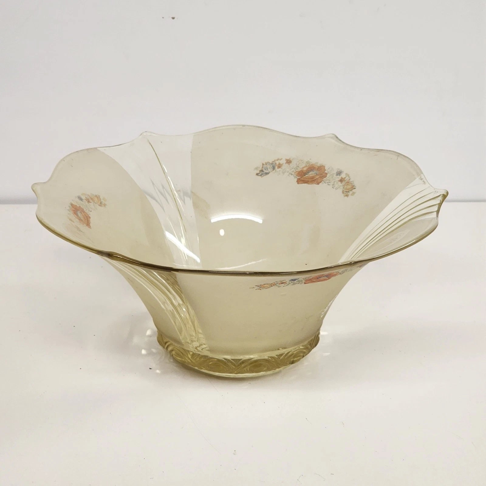 Lancaster Glass yellow floral ceiling shade