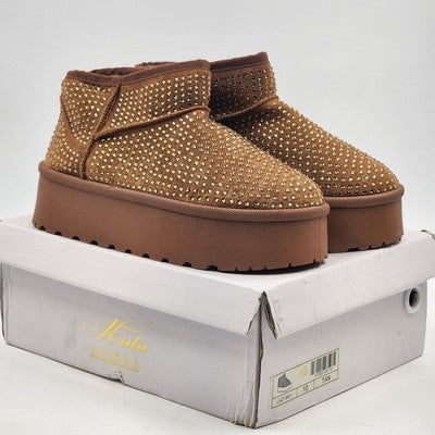 Mata Shoes tan Lazy Boy boots with faux fur lining and blinged design