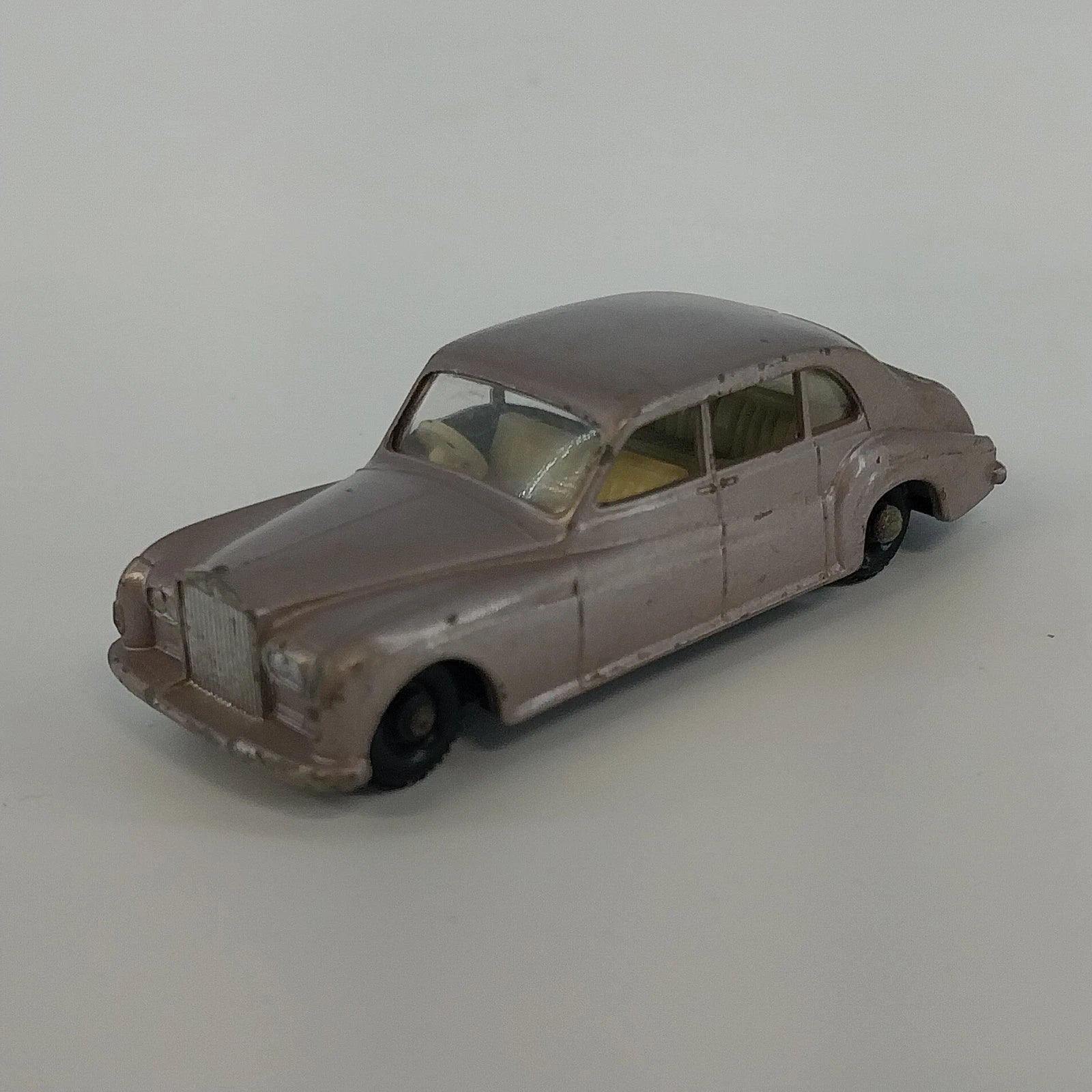 Vintage Matchbox Lesney No 44 Rolls Royce Phantom V diecast toy car