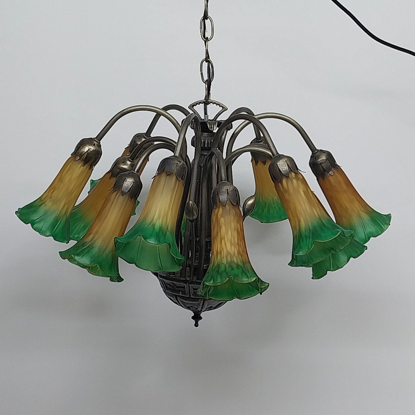 Meyda Tiffany pond lily stained glass chandelier