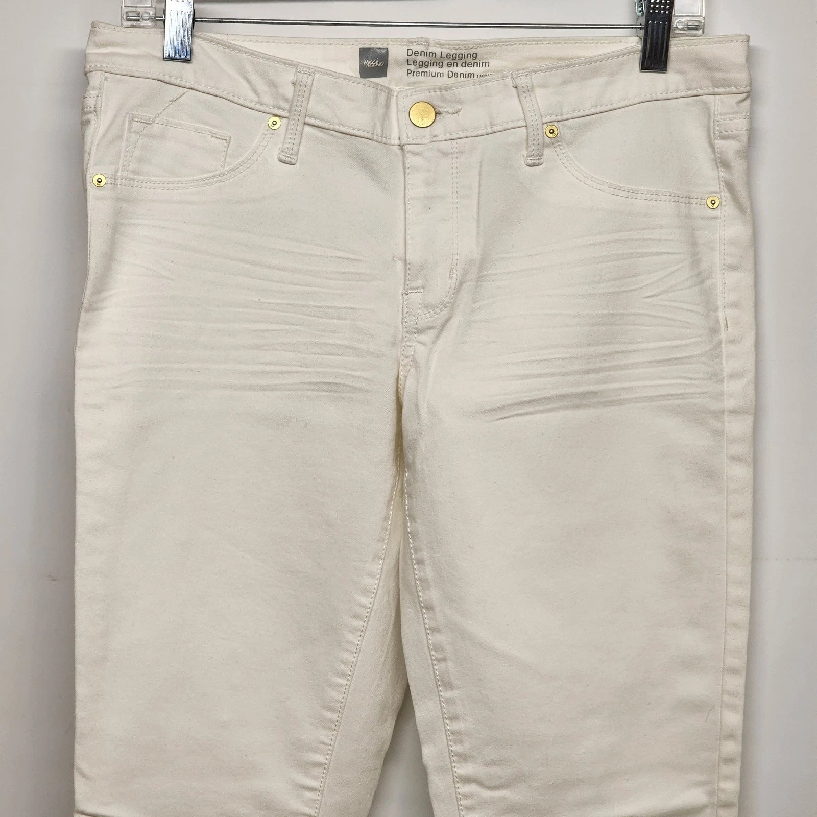Mossimo women's white stretch denim jeans size 10 with zipper hem