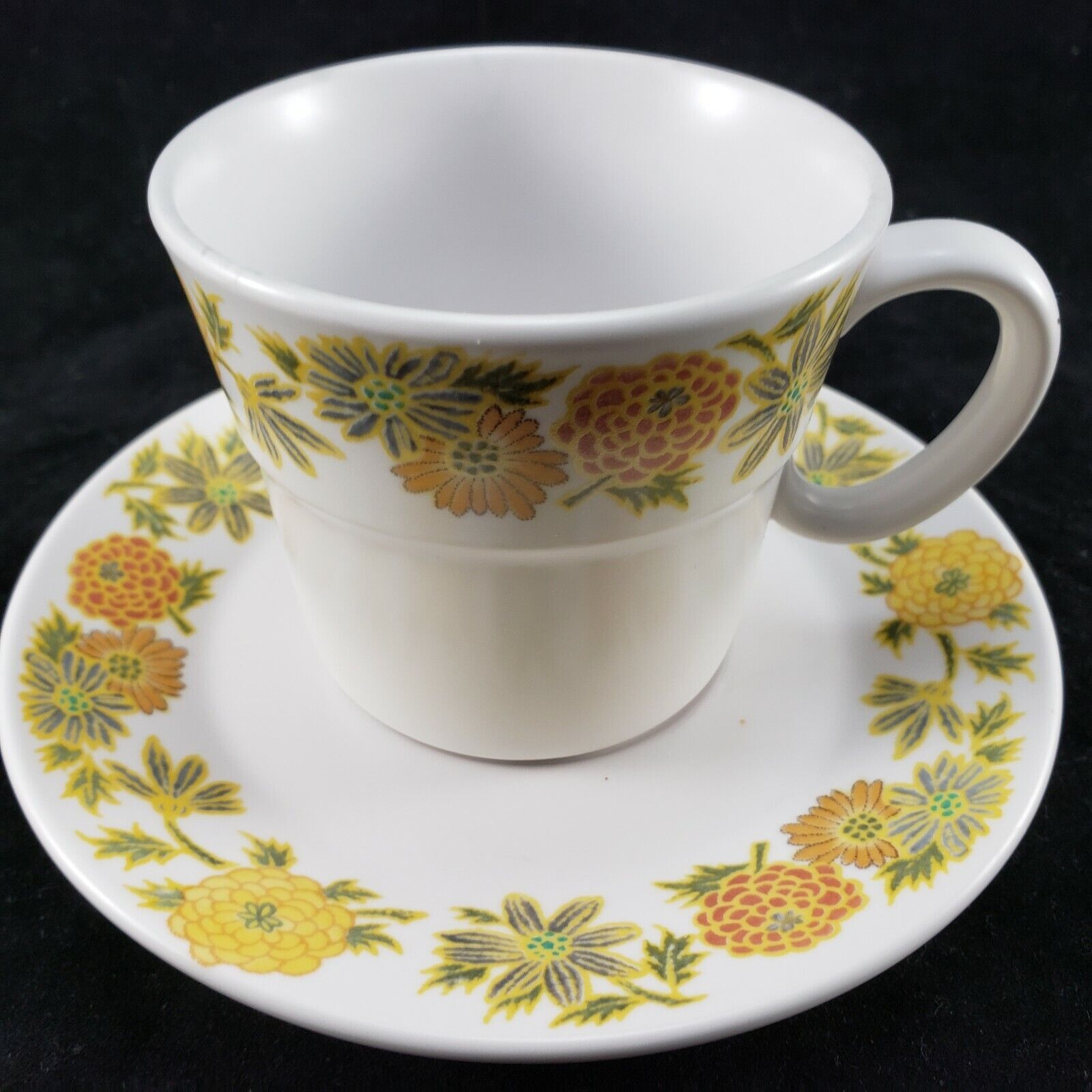Noritake Sunny Side cup saucer set