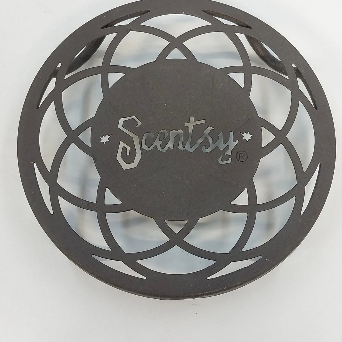 Scentsy round metal warmer stand in oil-rubbed bronze