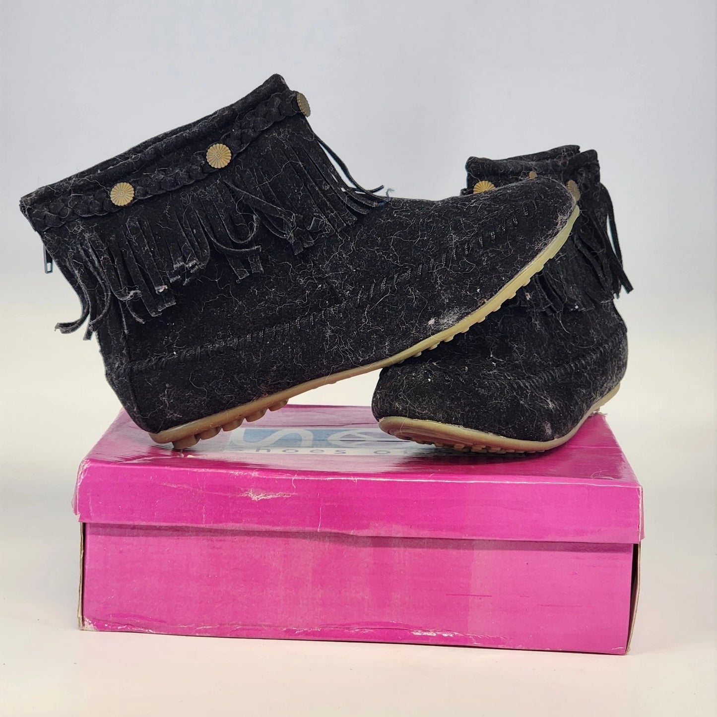 Black Shoes of Souls fringe moccasin ankle boots for women