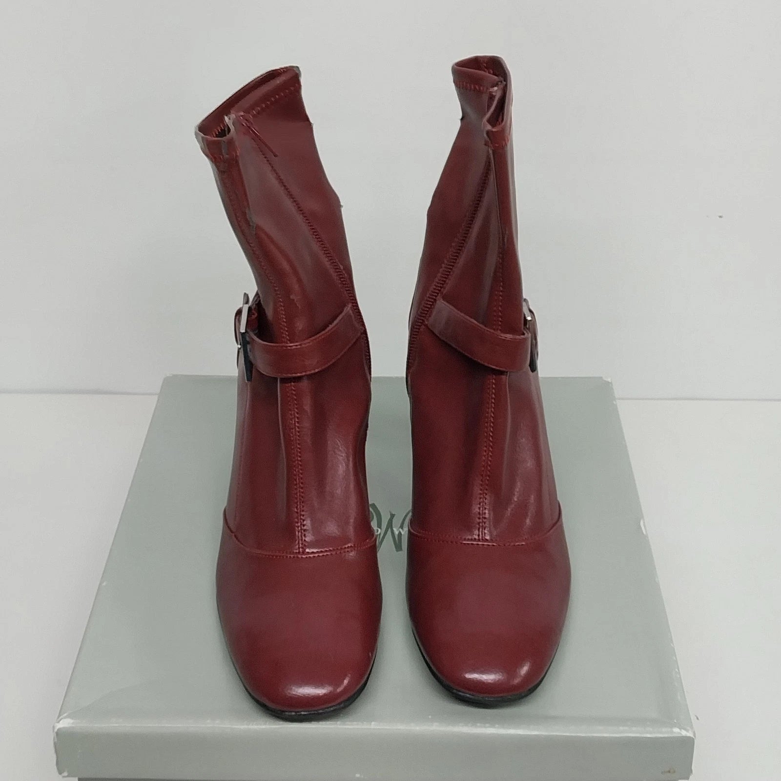 Studio Works Millie red leather slouch ankle boots womens 8M