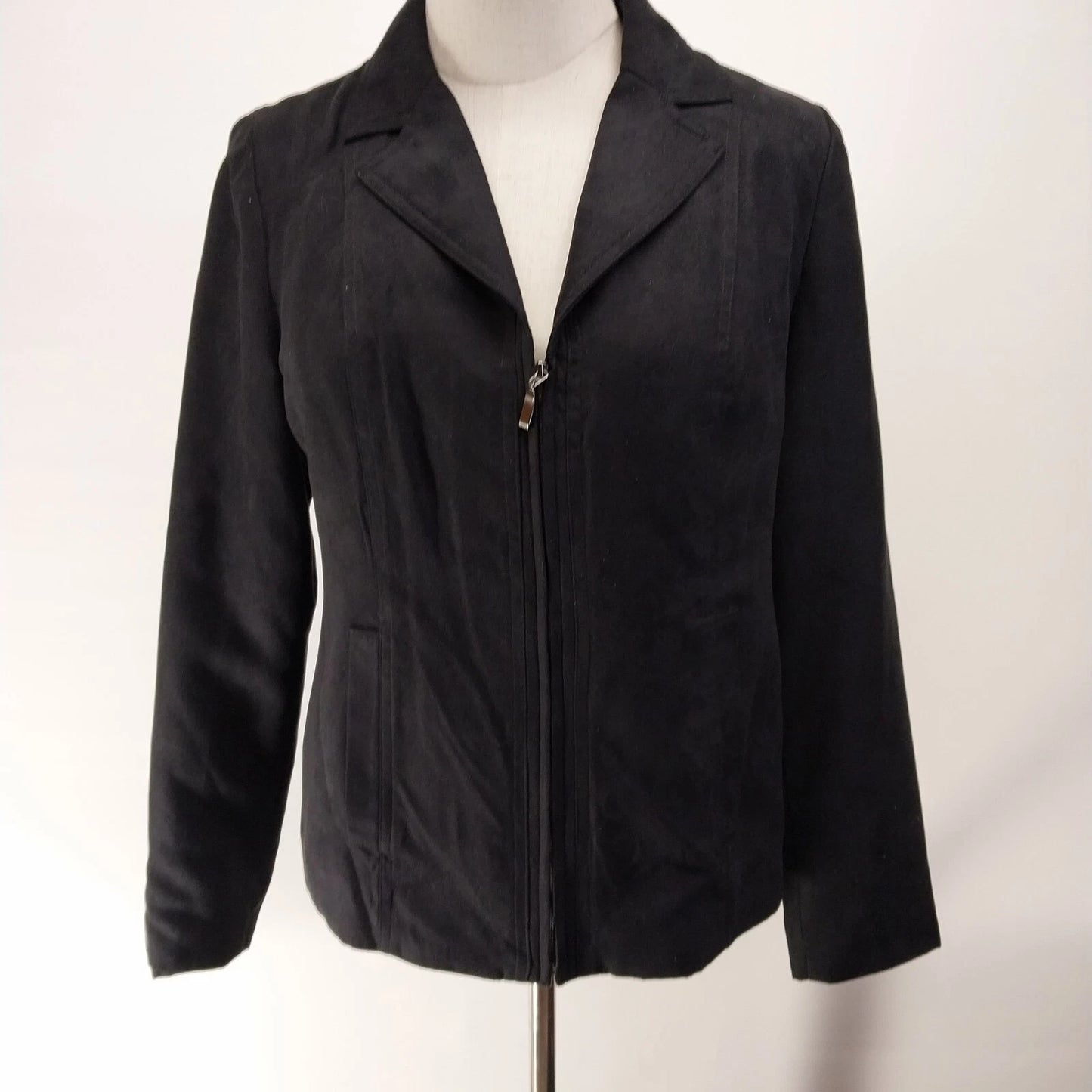 Studio Works women's black petite lightweight zip jacket