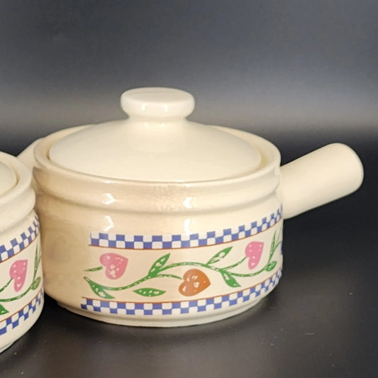 Set of three Trendition Hearts Delight ceramic simmer pots with lids and heart motif