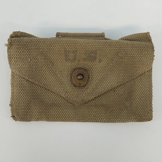 Vintage WWII U.S. Army khaki canvas Carlisle first aid bandage pouch