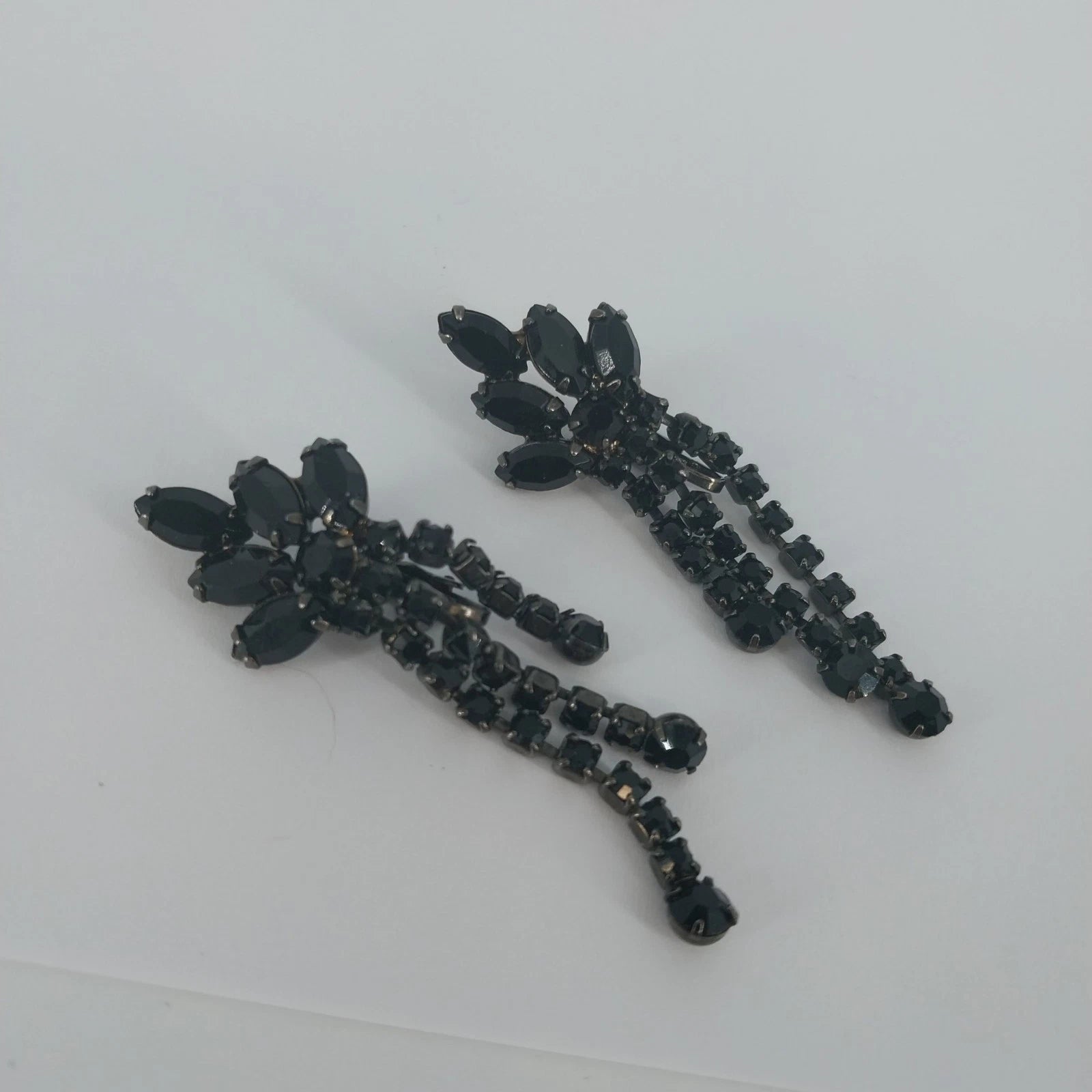 Vintage black crystal cluster dangle earrings with gunmetal finish