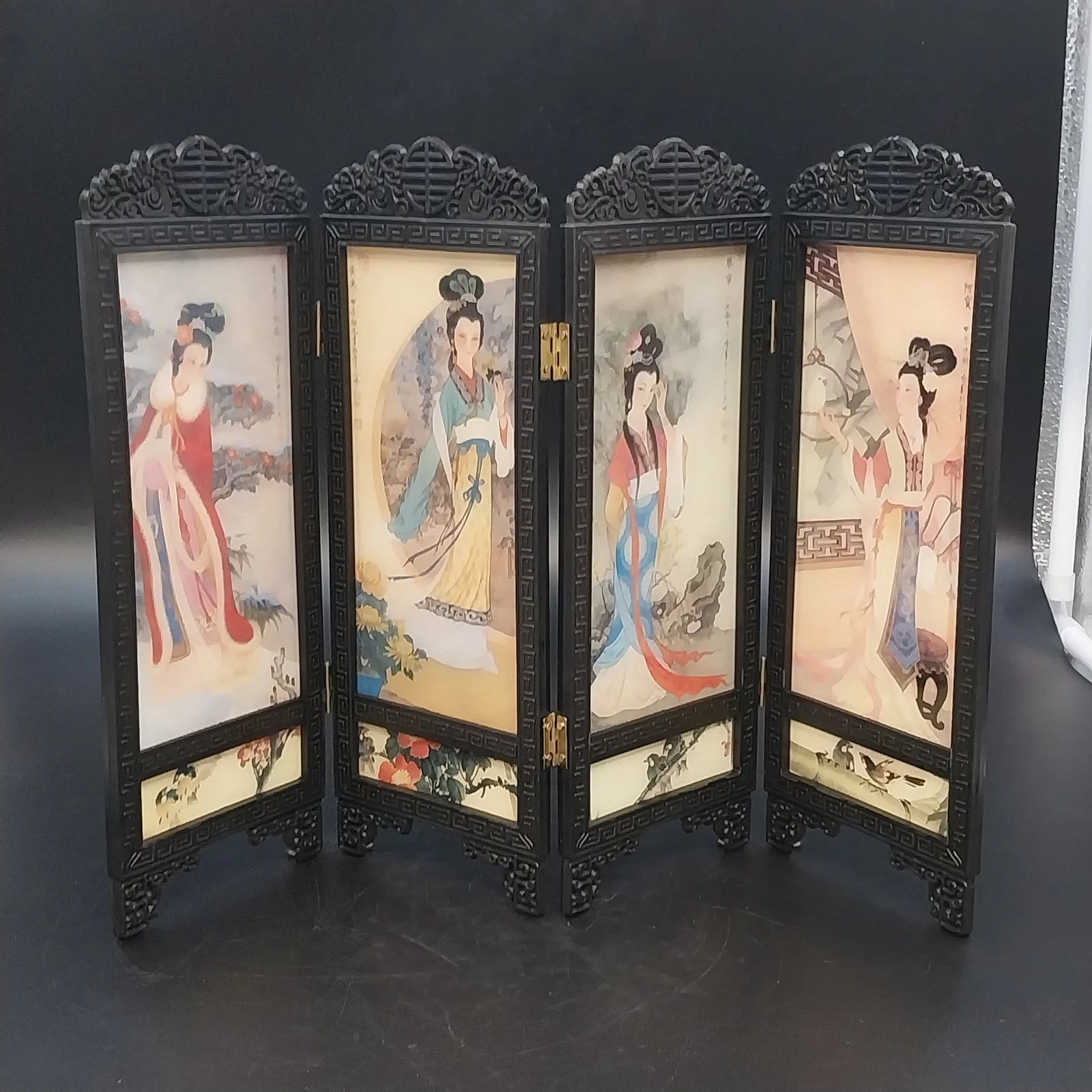 Vintage Chinese four panel tabletop folding screen with Asian artwork