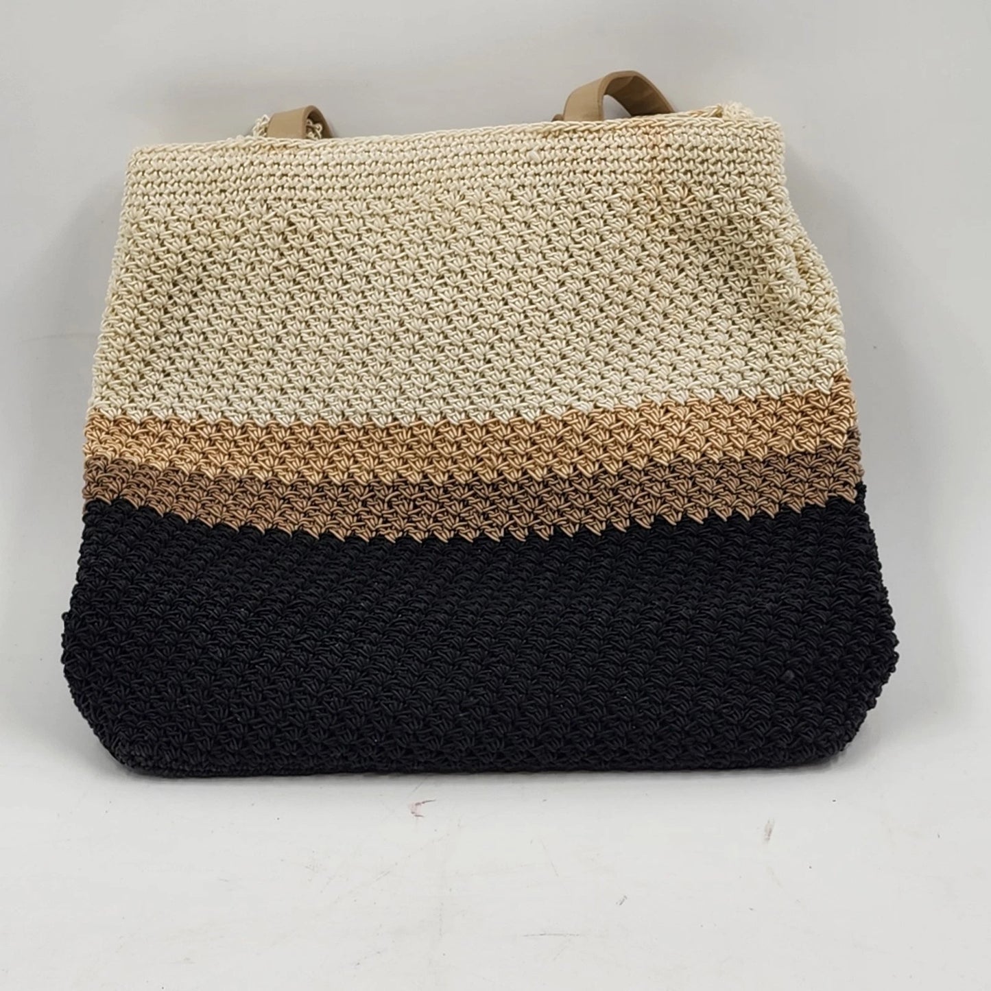Vintage Liz Claiborne cream crochet shoulder bag with zip top and single strap