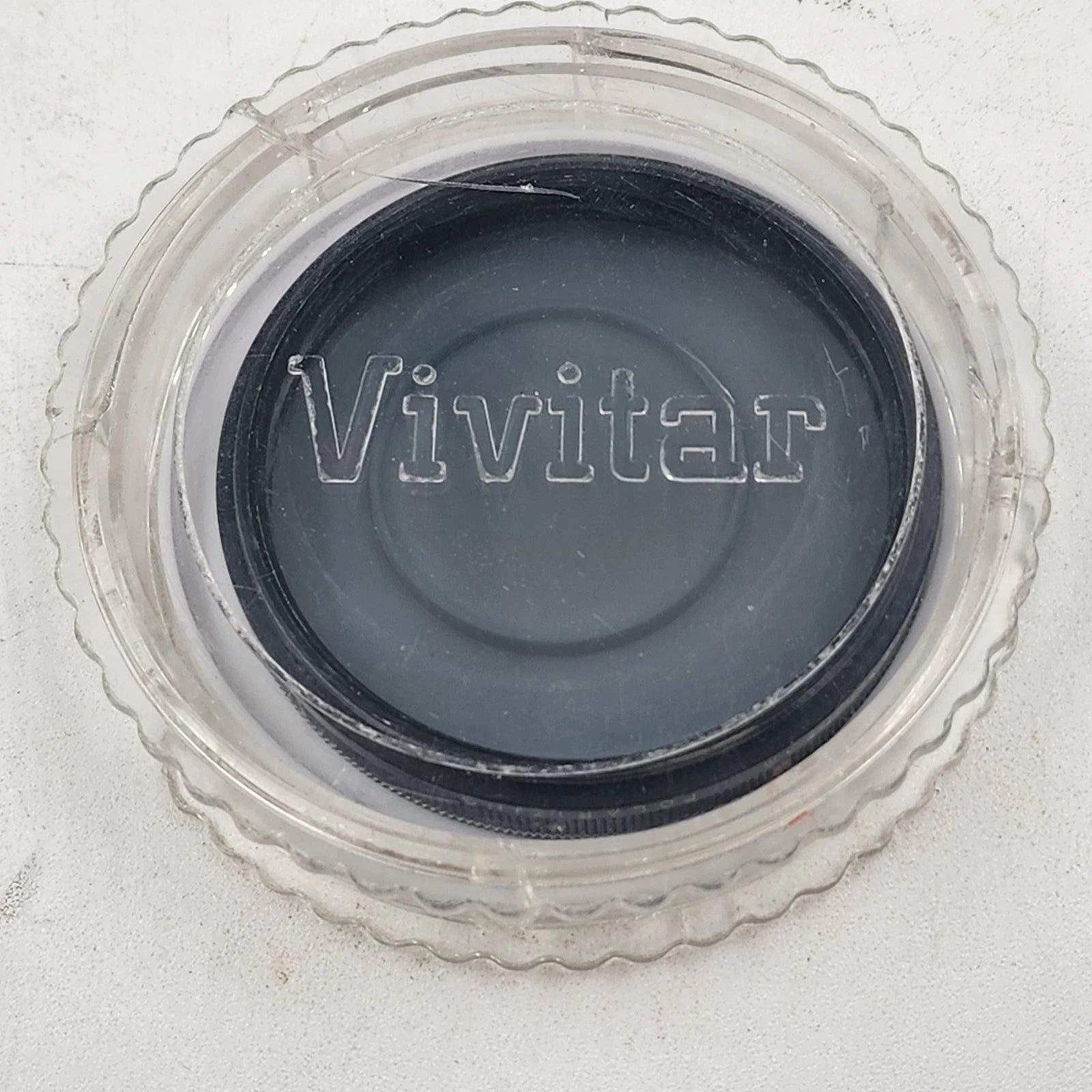 Vivitar 55mm linear polarizing camera lens filter with original plastic case