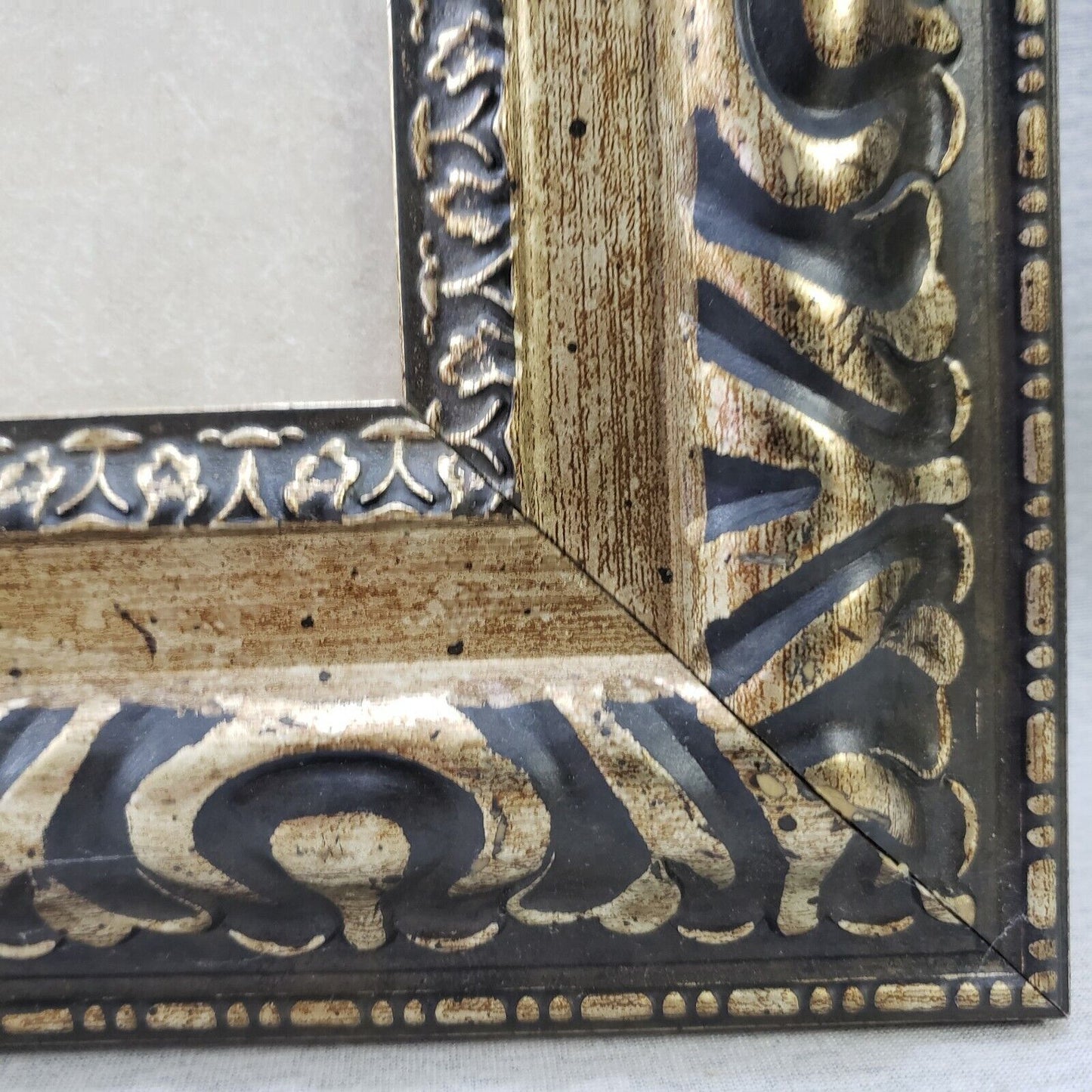 Large Vintage Wood Intricate Frame Excellent Matting Woman in Print Glass 30x26