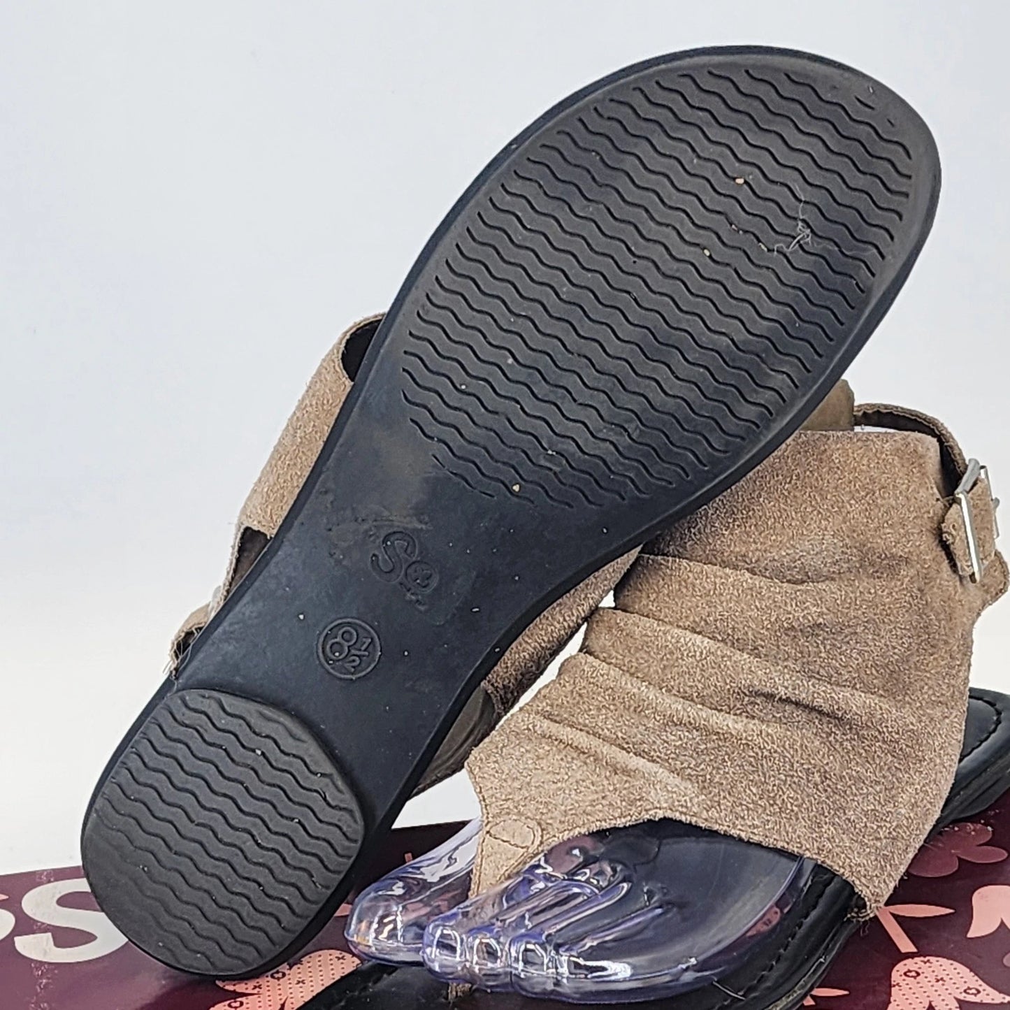 Sonoma Ashie Sand Sandals Women 8.5 Beige Suede Ankle Strap