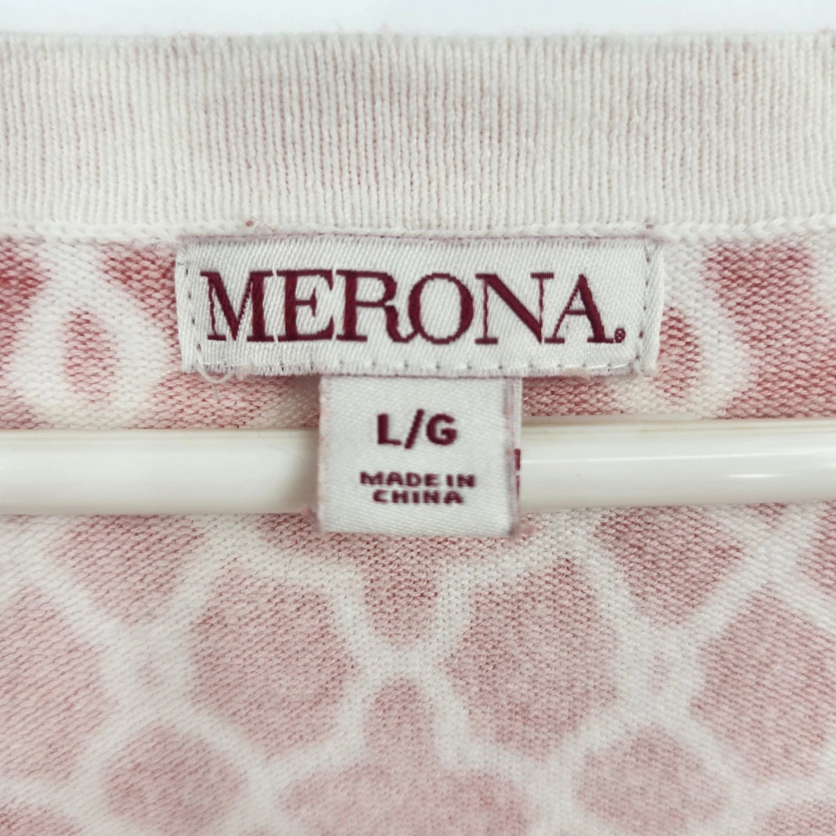 Merona Women's L/G Cardigan Top Orange Geometric Pattern Button Front V Neck