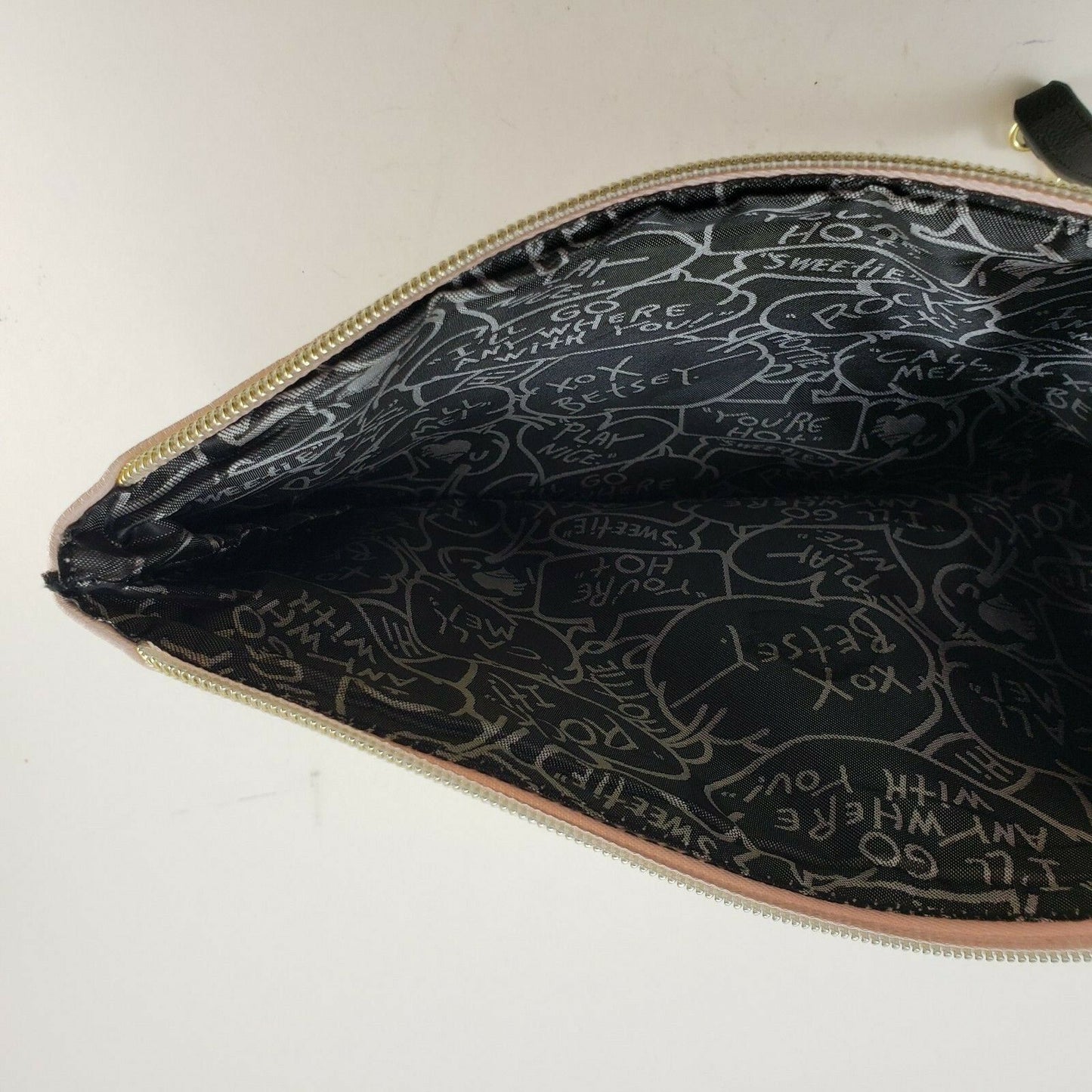 Betsey Johnson Pink White Pearl Clutch Cosmetic Makeup Wristlet Bag