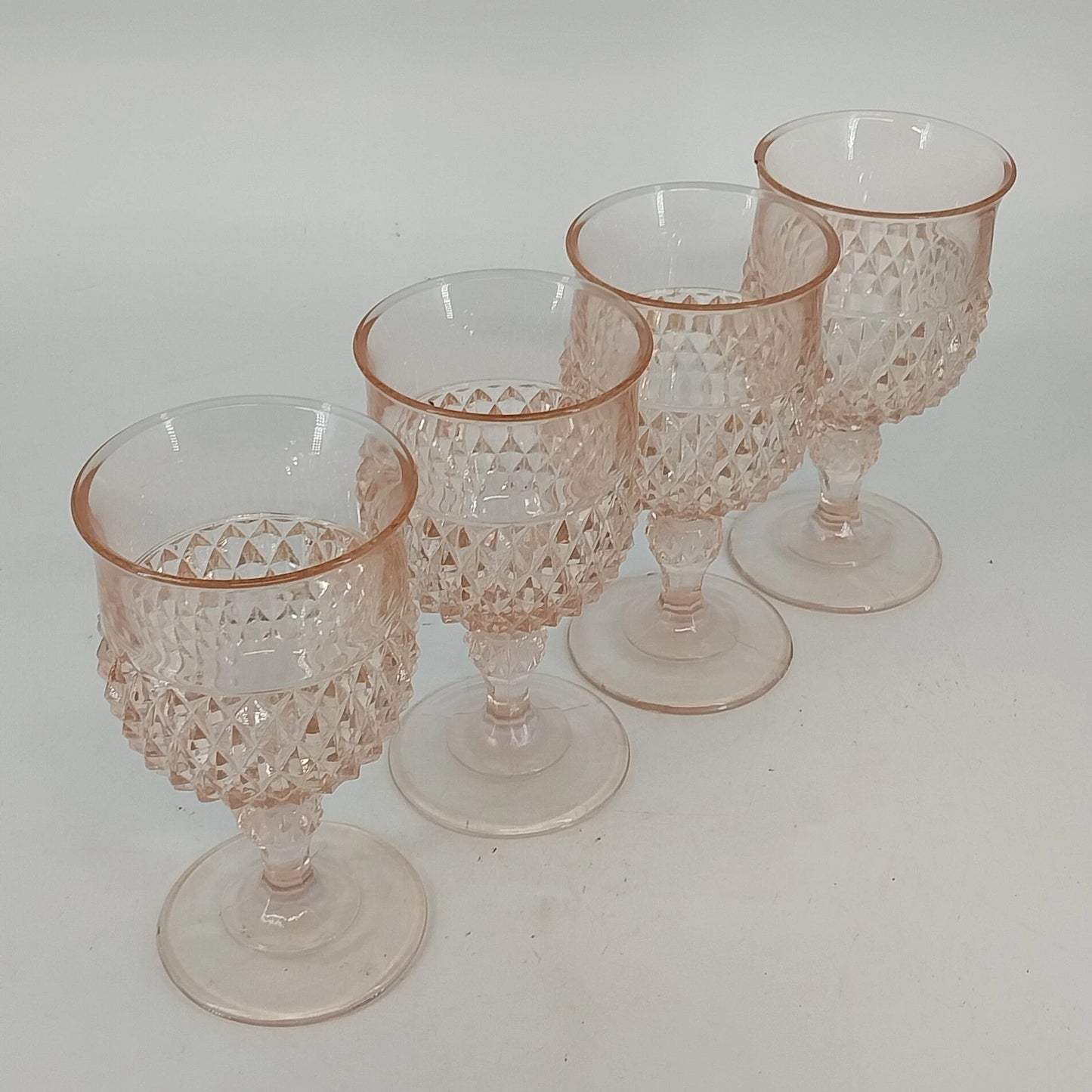 Indiana Glass Diamond Point Pink Depression Goblets Glassware Set of 4 Vtg Chip