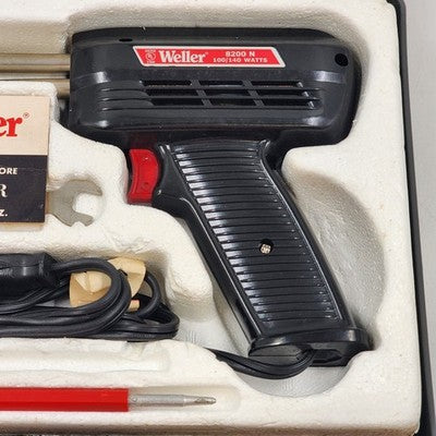 Weller 8200 N Soldering Iron Gun Dual Heat 100/140 Watt Original Case Works