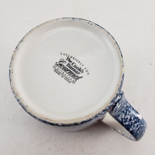 Holly Mountain Lodge 12 oz Coffee Mug Holiday Winter Scene Cook's Bazaar Gourmet