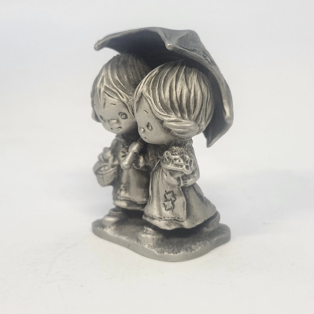 Hallmark Little Gallery Betsey Clark Kids Umbrella Fine Pewter Figurine 1977 Vtg