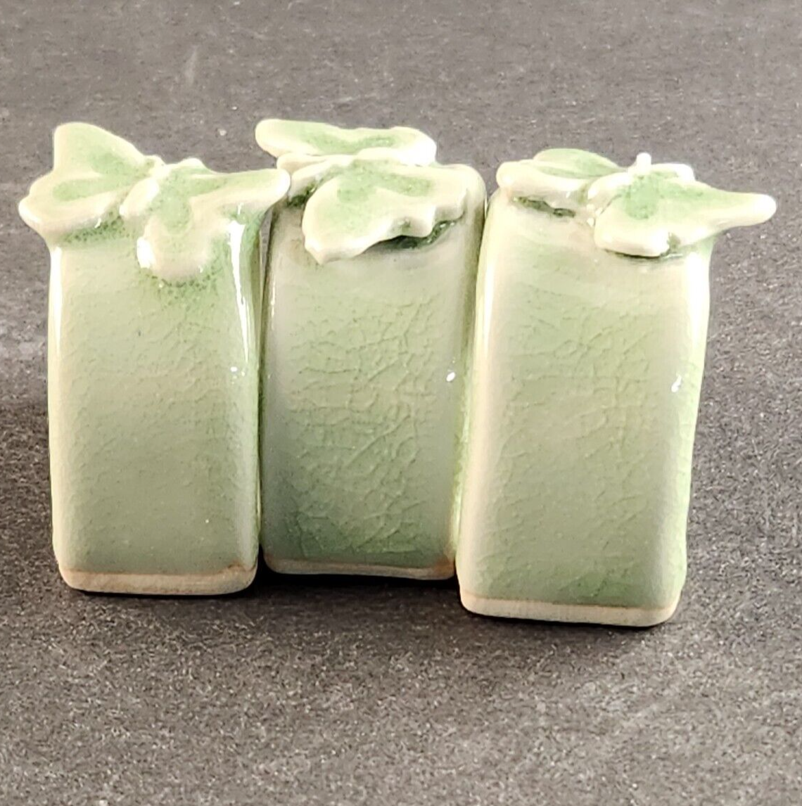 3 Thai Celadon Ceramic Green Butterfly Pattern Vintage Oval Napkin Rings