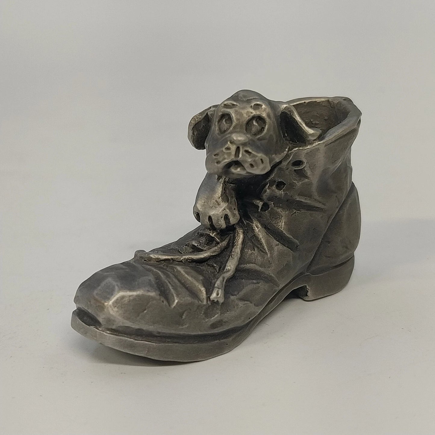 Little Gallery Dog in Shoe Pewter Figurine Kraczkowski 2" 1980 Vintage