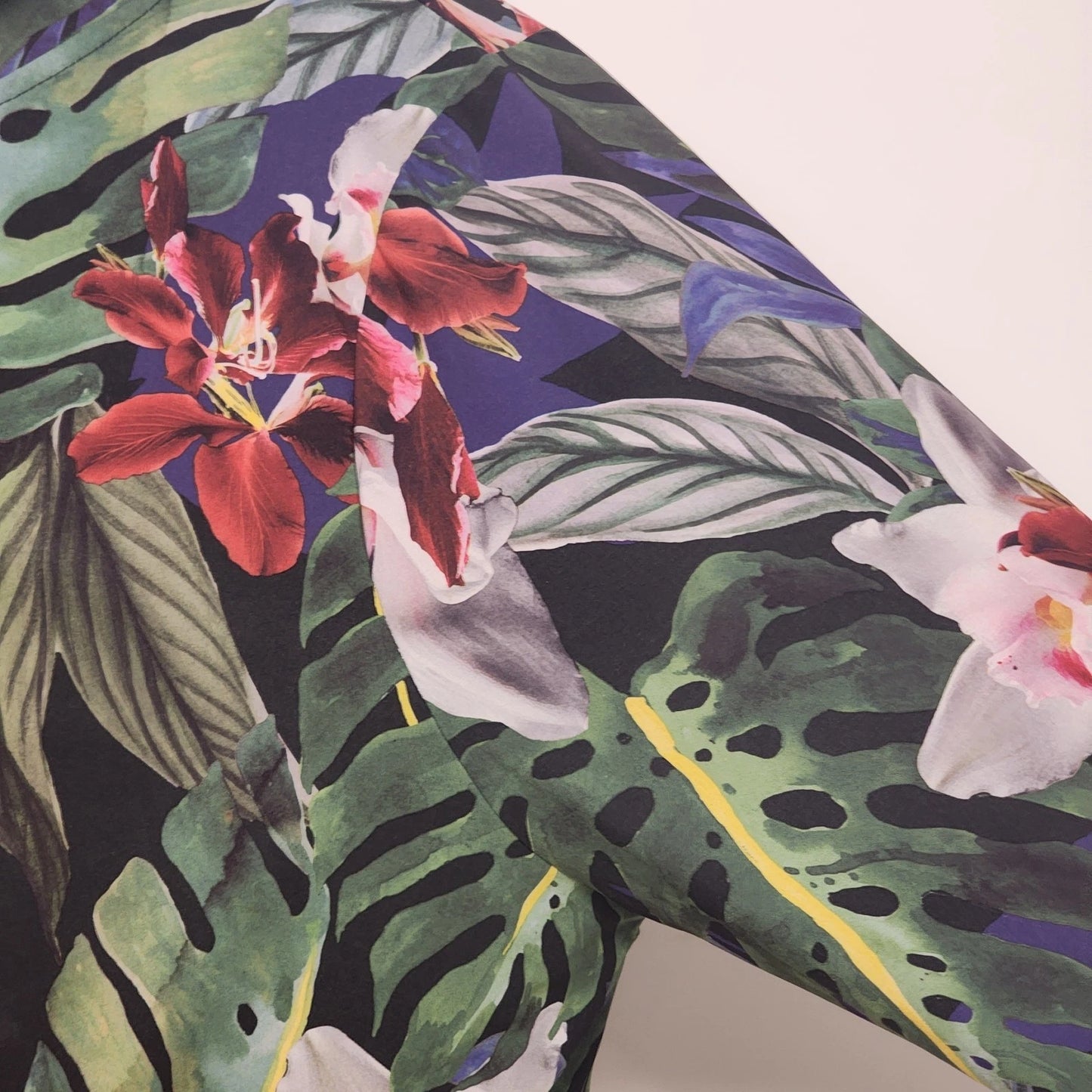 C&C California XL Floral Hooded Jacket Drawstring Windbreaker