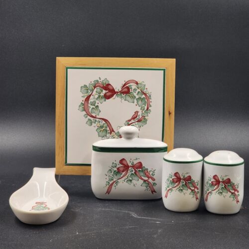 Corelle Coordinates Callaway Holiday 6-Piece Tabletop Set Christmas Decor Vtg