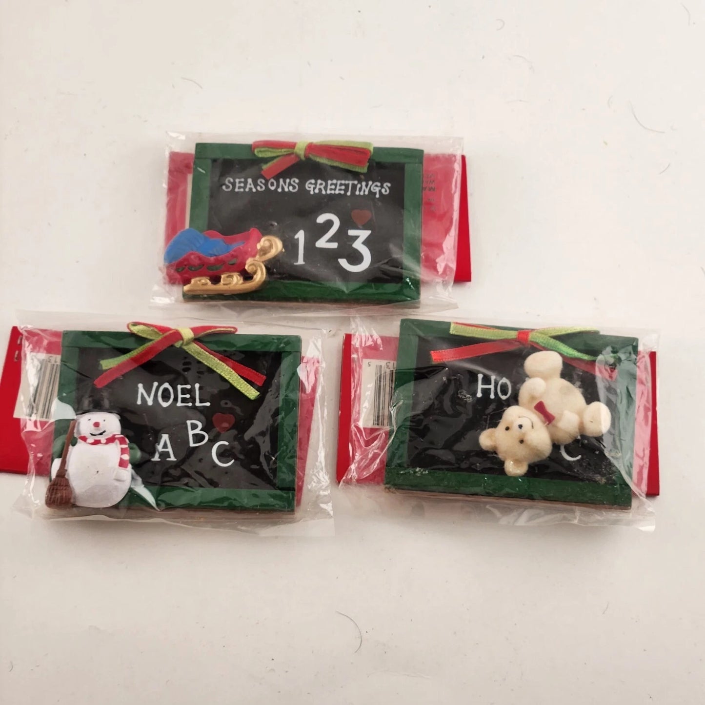 3 Wang’s Chalkboard Magnets Christmas Just for Keeps 1986 Taiwan ROC 3" x 2.5"