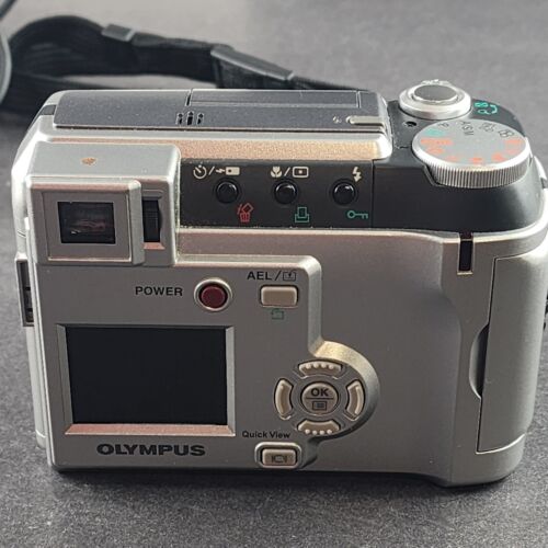 Olympus CAMEDIA C-730 Ultra Zoom Digital Camera 3.2MP AF Zoom Lens Papers Tested