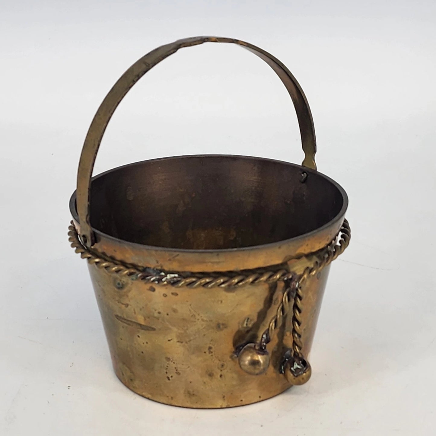 Kirklands Brass Bucket Basket 5" Rope Twist Around Body Tooled Handle Vintage